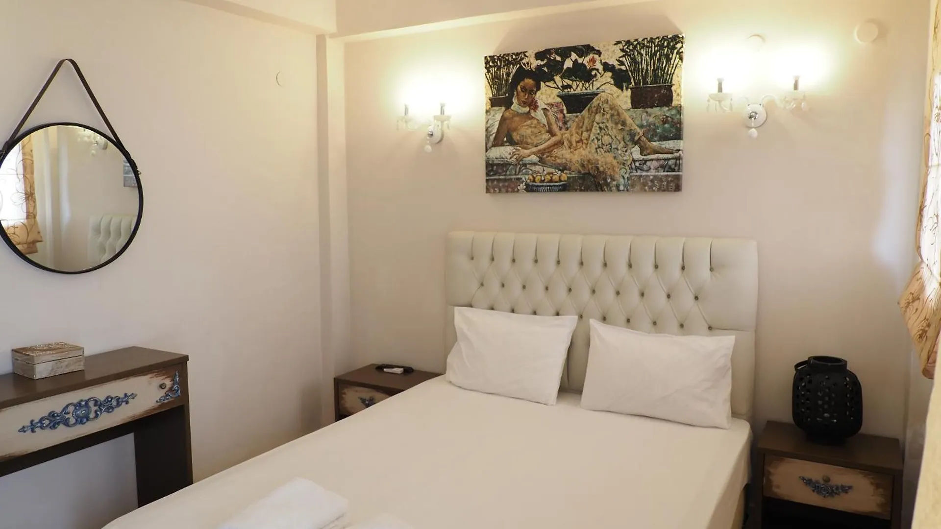Leonidas Apartments And Suites Mola Kalyva Aparthotel