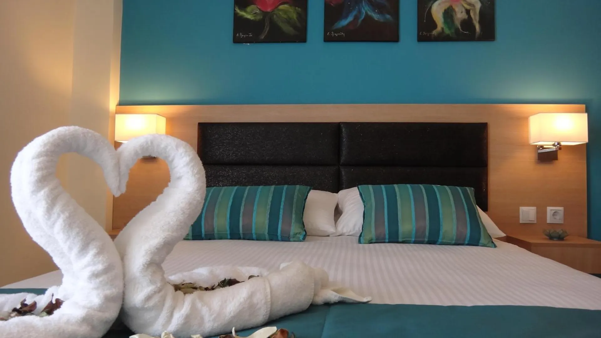 Ξενοδοχείο με διαμερίσματα Leonidas Apartments And Suites Μόλα Καλύβα